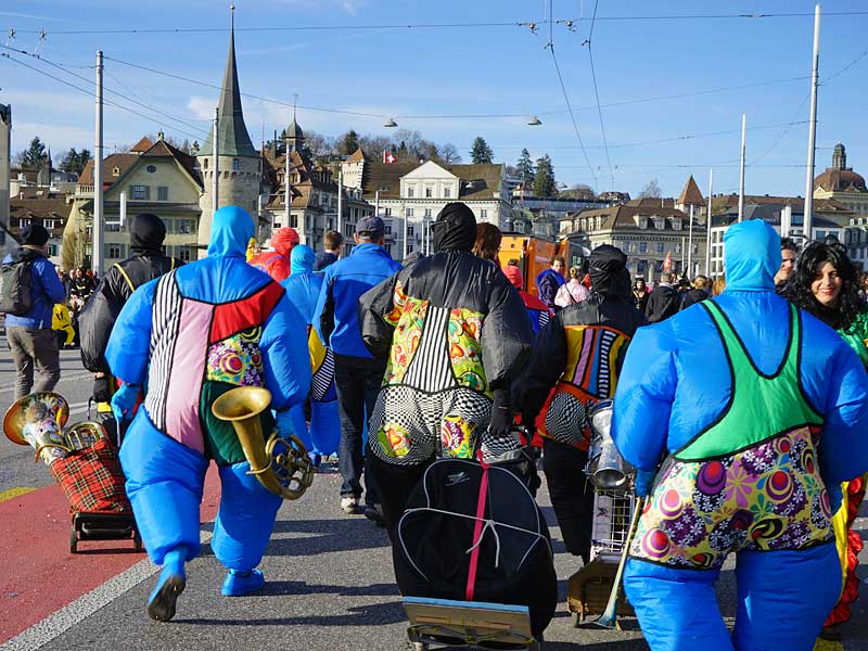 onderw&auml;gs am schmotzige donschtig