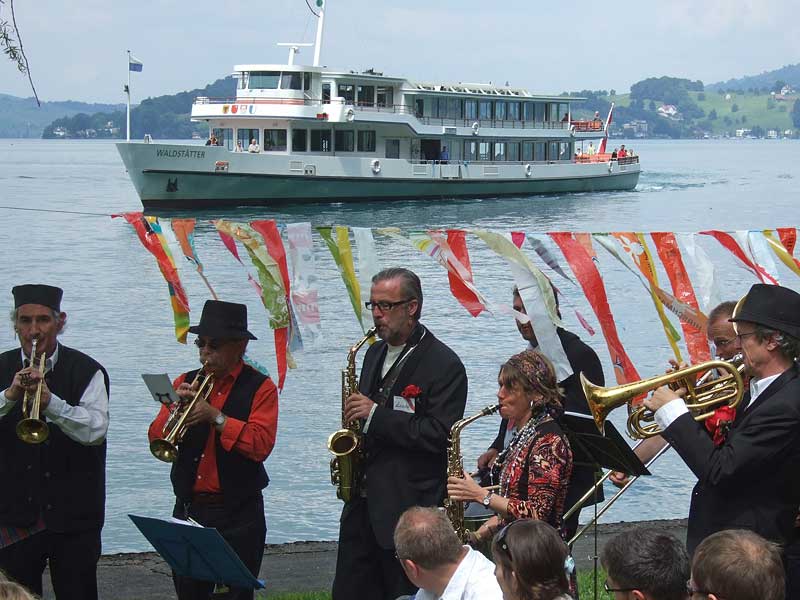 2008
