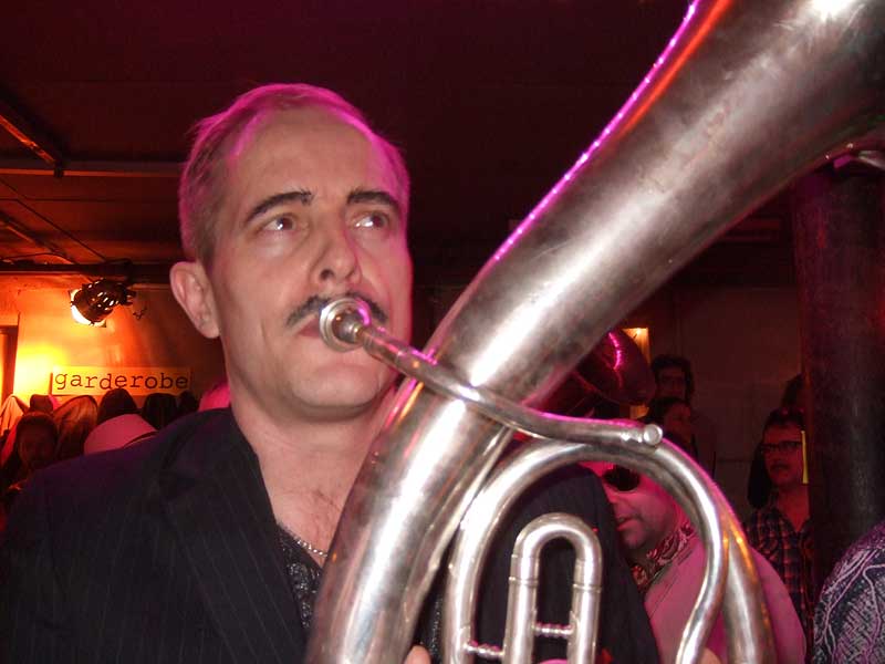 bunterb&uuml;nterbar
